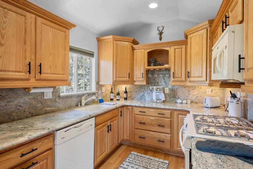 Cozy Cabin Perfect For 2 Families Big Bear Lake Esterno foto